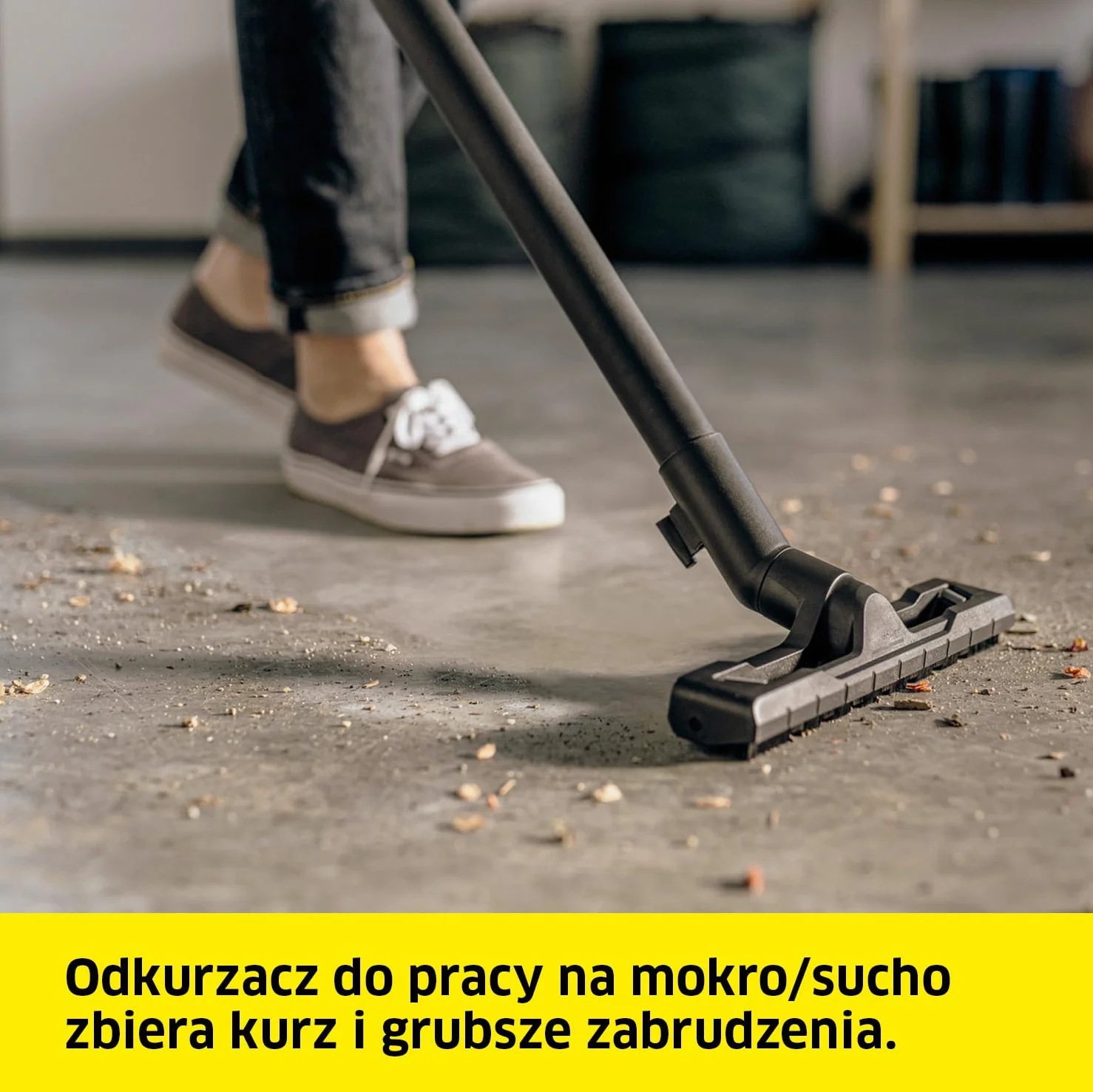 Kärcher odkurzacz na mokro/sucho WD 4 V-20/5/22, moc: 1000 W, plastikowy pojemnik: 20 l, wąż: 2,2 m, funkcja wydmuchu, płaski filtr falisty, ssawka podłogowa i szczelinowa, worek filtrujący